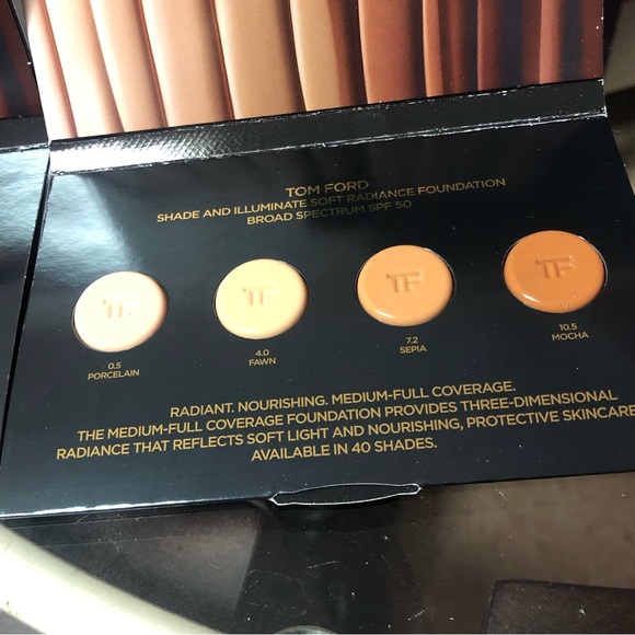 2X Tom Ford traceless soft matte foundation samples - Picture 5 of 5